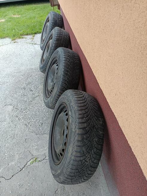 Kola Renault 15 cali 4x100 195x65x15 opony zimowe.