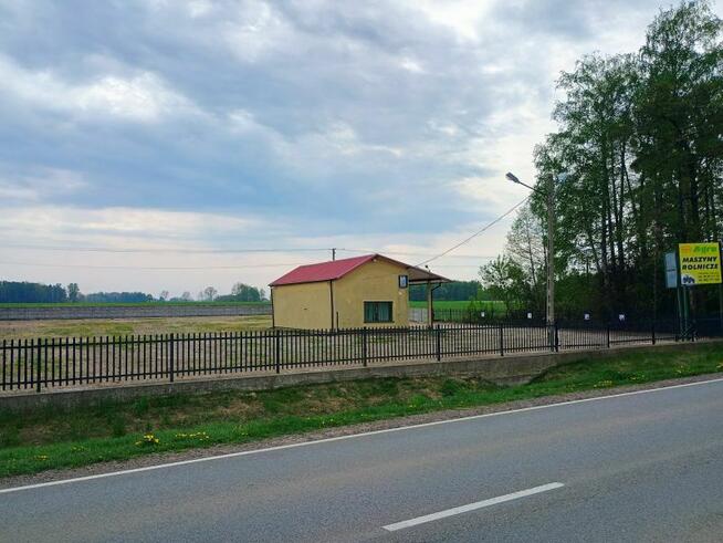 Wynajmę plac/działkę z budynkiem handlowym