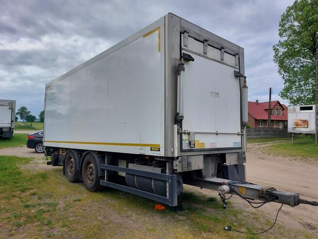 Przyczepa marki ROHR chłodnia 18 palet