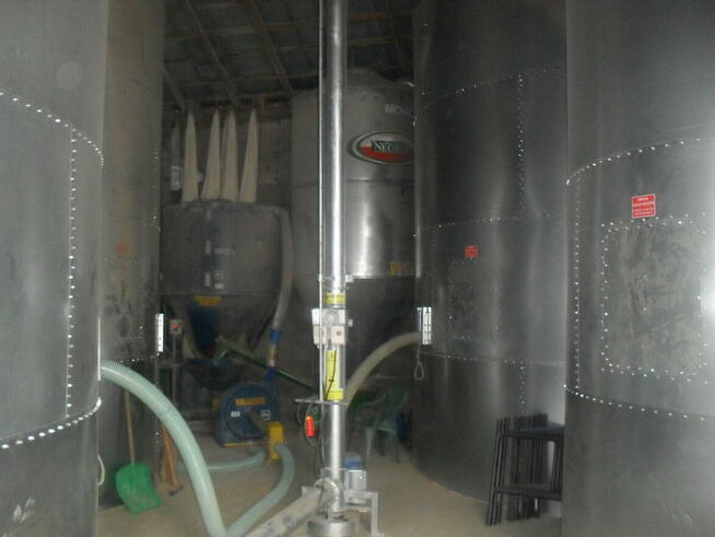 silosy, zbiorniki zbożowe ,wewnętrzne