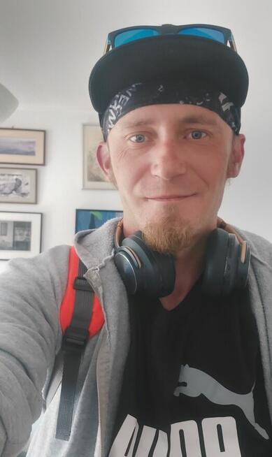 Opiekuńczy, wrażliwy mężczyzna poszukuje bratniej duszy