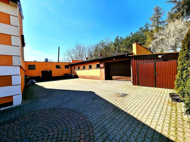 Nieruchomość mieszkalna z halą produkcyjną