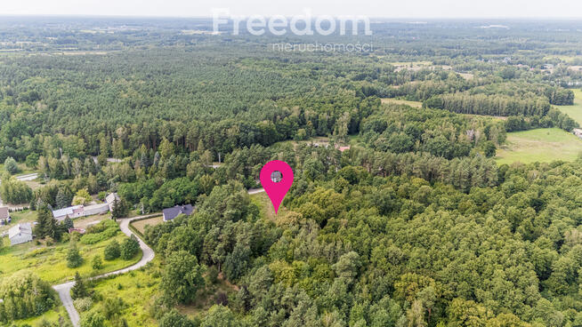 Zielona działka w spokojnej okolicy