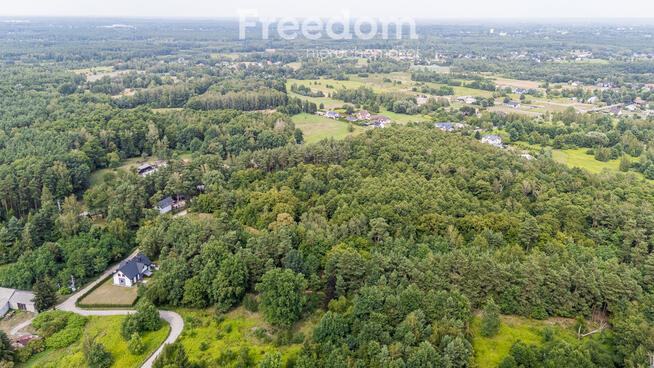 Zielona działka w spokojnej okolicy