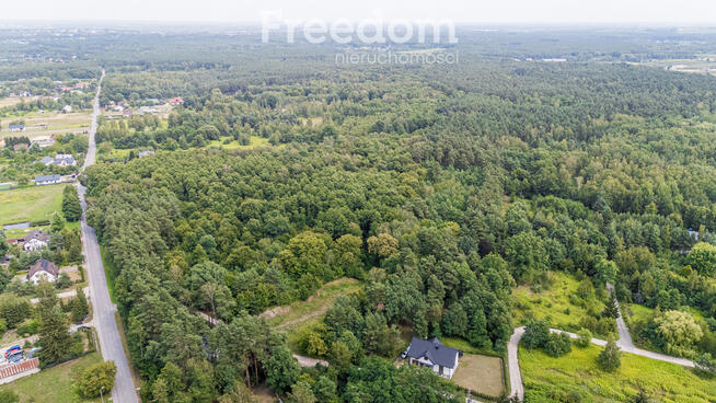 Zielona działka w spokojnej okolicy