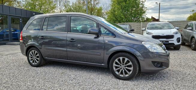 Opel Zafira Jeden Właściciel Bezwypadkowy Zarejestrowany