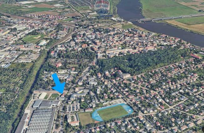 Budynek ze schronem na sprzedaż.