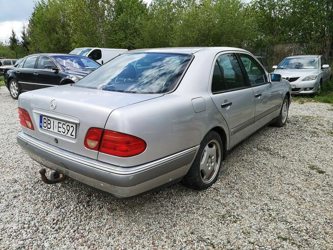 Mercedes E 200 2.0 benzyna nie wygniły na wylot, sprawny Tanie Auta Fasty