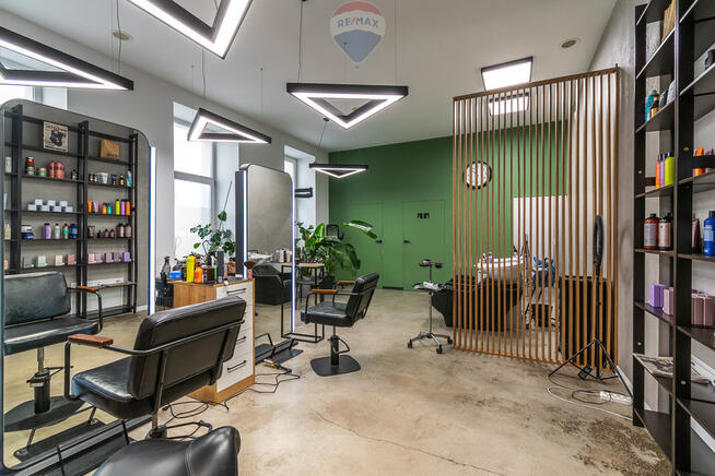 Lokal 146 m² w Śródmieściu – parter, duży ruch