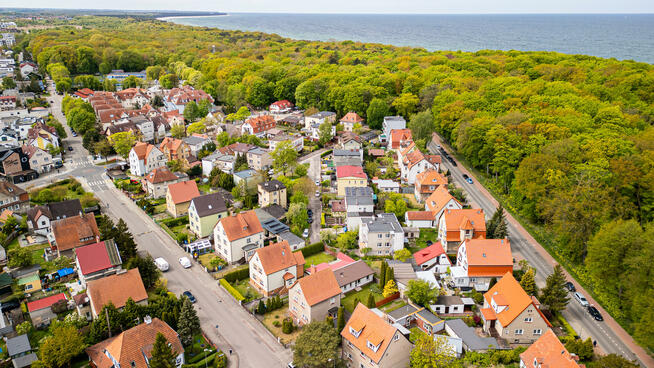 Dom Kołobrzeg Zachodnia, Bukowa