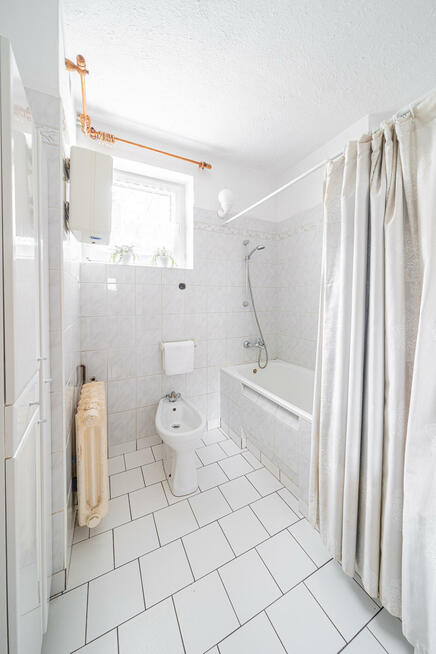 Dom Kołobrzeg Zachodnia, Bukowa