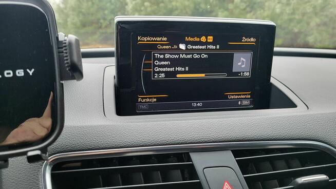 Audi Q3 2.0 TFSI Quatro 211 KM automat S-tronic - super stan