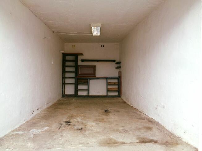 KONIN - SPRZEDAM GARAŻ