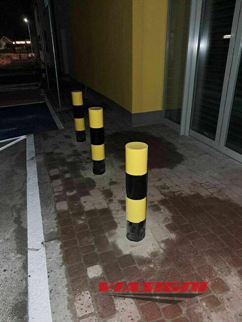 Produkcja i montaż odbojnic przemysłowych ViaSigni