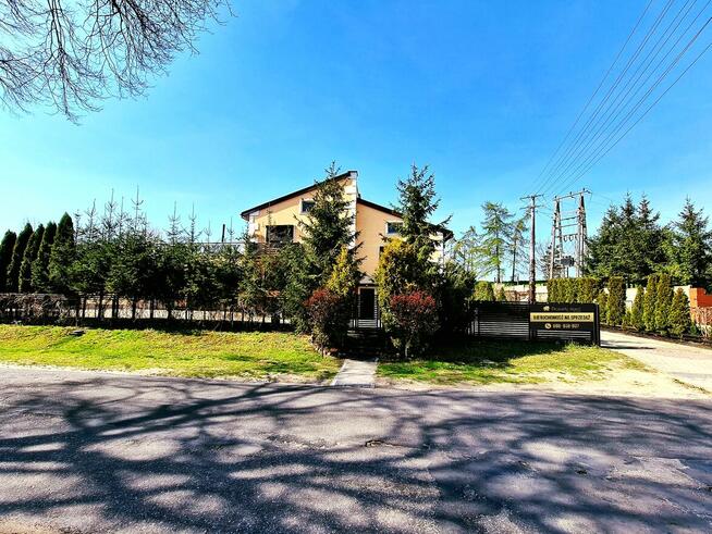 Nieruchomość mieszkalna z halą produkcyjną