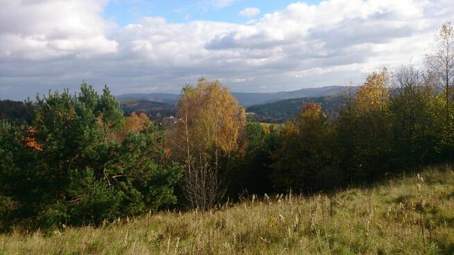 Sprzedam pięknie położoną działkę rekreacyjno budowlaną