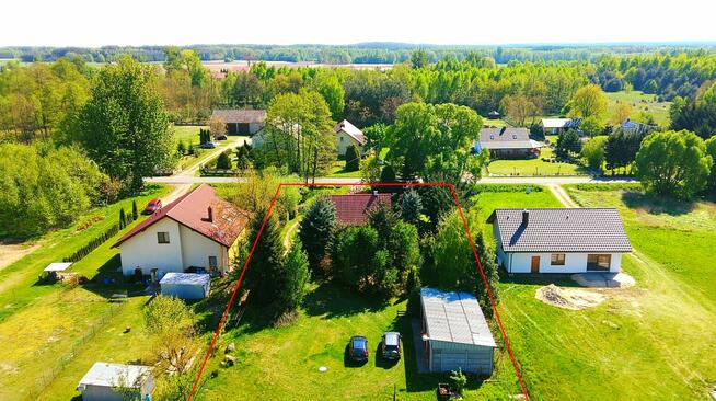 Klimatyczna Posiadłość z domkiem i stawem