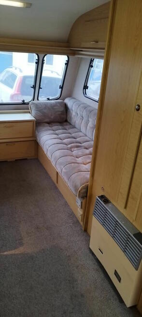 Przyczepa Compass Reflection 510/5 1993 świeżo po remoncie