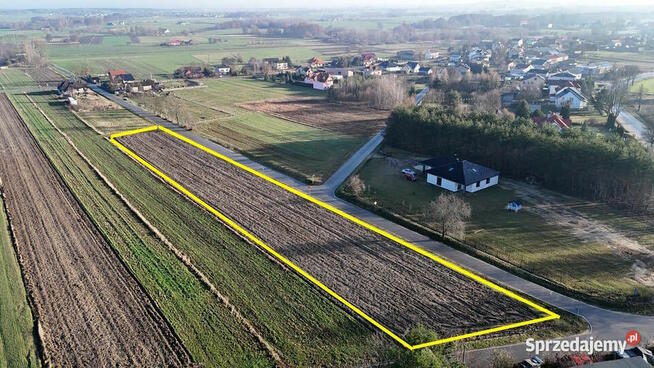 Działka budowlano-rolna uzbrojona pow. 4403m2