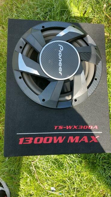 Super mocny głośnik 1300w