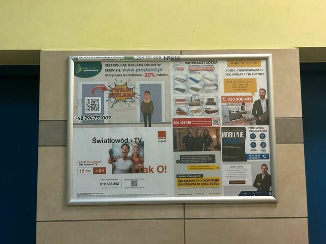 Reklama w windach – dotrzyj do klientów w Warszawie (ponad 7