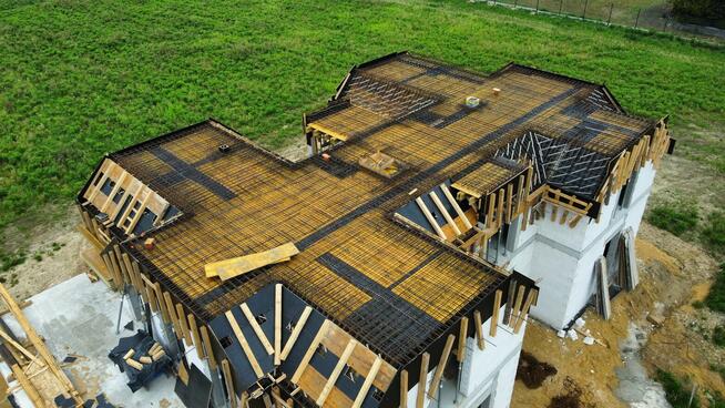 budowa domów szalowanie zbrojenie murowanie żelbety