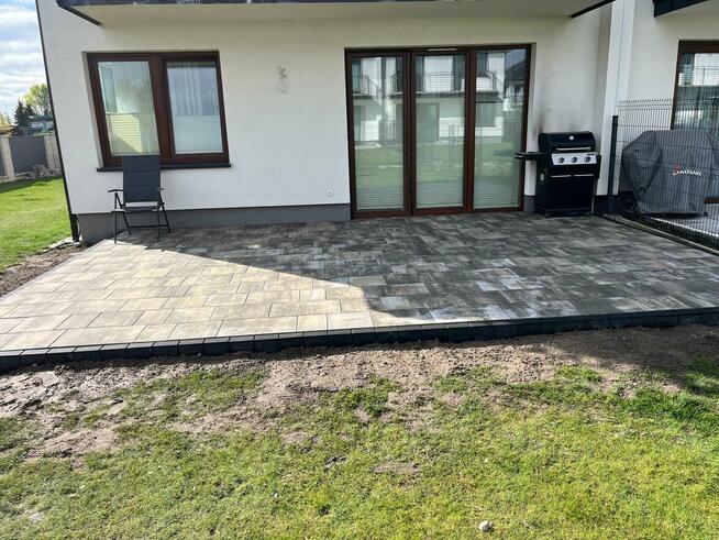 Układanie kostki brukowej