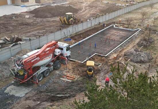 Beton, Pompa - transport - Wolbrom, Olkusz , Skała