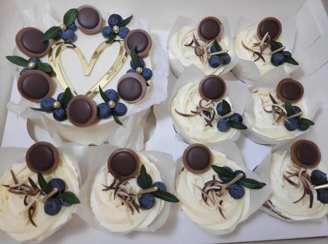 Ręcznie robione słodkości – ciasta, serniki, wypieki na zamó