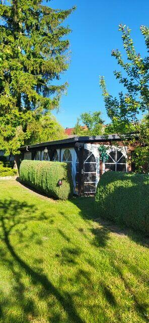 Atrakcyjny dom rodzinny plus mieszkanie wakacyjne w niskiej