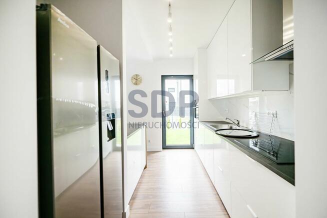 Dom Bielany Wrocławskie, Teatralna