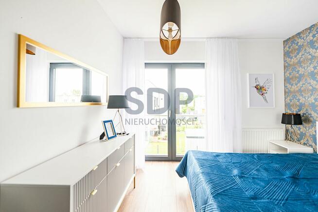 Dom Bielany Wrocławskie, Teatralna