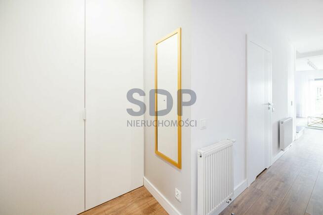 Dom Bielany Wrocławskie, Teatralna