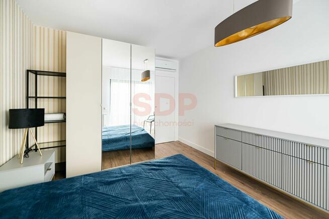 Dom Bielany Wrocławskie, Teatralna