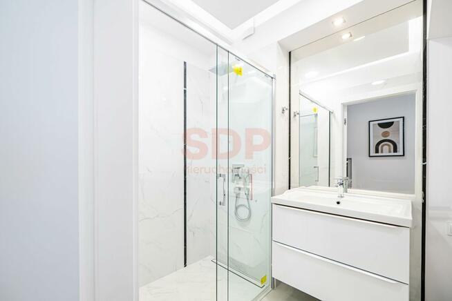 Dom Bielany Wrocławskie, Teatralna