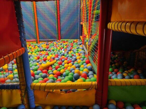 Małpi gaj -plac zabaw dla dzieci