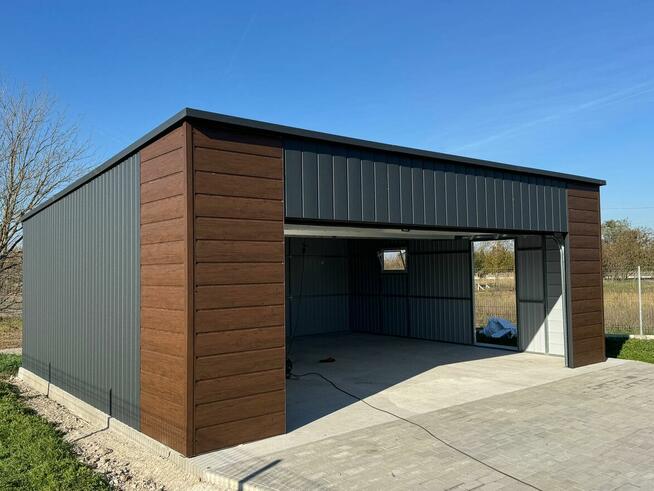 Garaż blaszany brama segmentowa