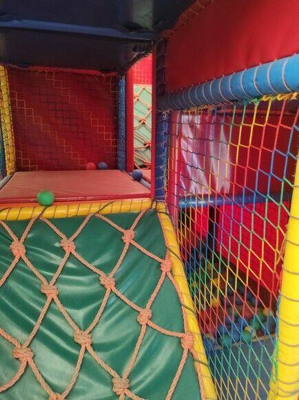 Małpi gaj -plac zabaw dla dzieci