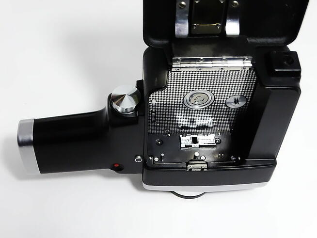 Kamera analogowa Revue Automatic Super 8 - 225