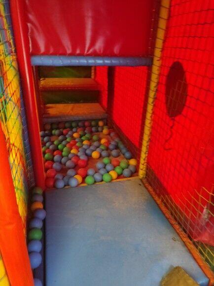 Małpi gaj -plac zabaw dla dzieci