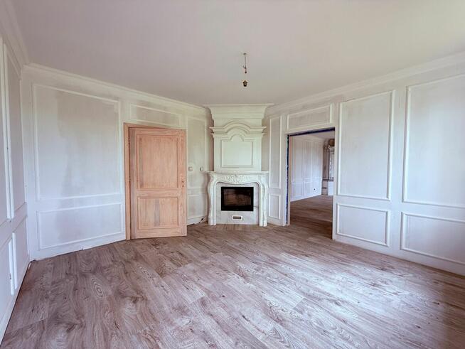 WYJĄTKOWA NIERUCHOMOŚĆ BLISKO JEZIORA! OKAZJA!