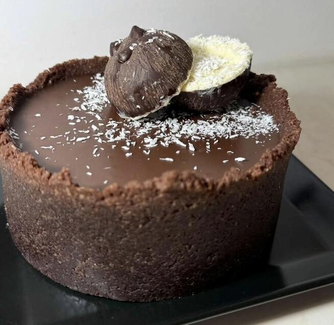 Ręcznie robione słodkości – ciasta, serniki, wypieki na zamó