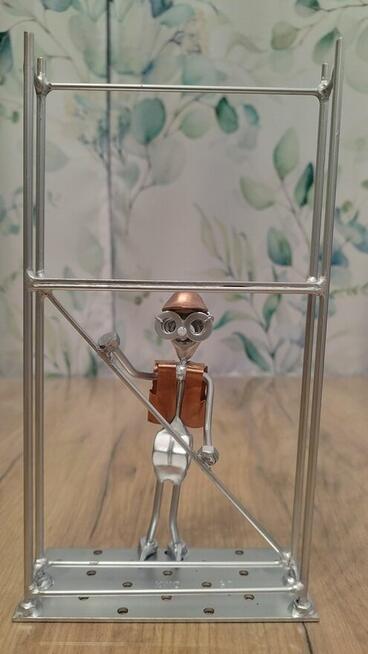 Metalowa figurka