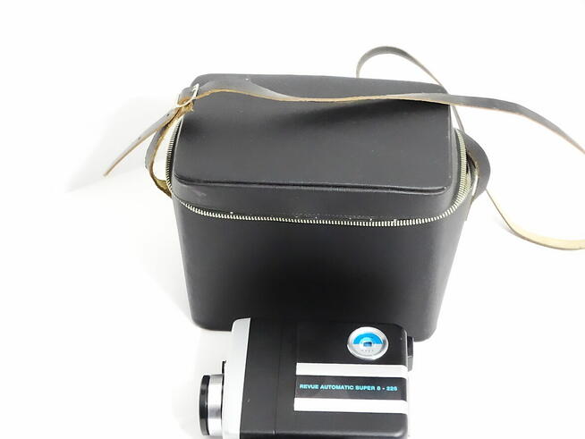 Kamera analogowa Revue Automatic Super 8 - 225