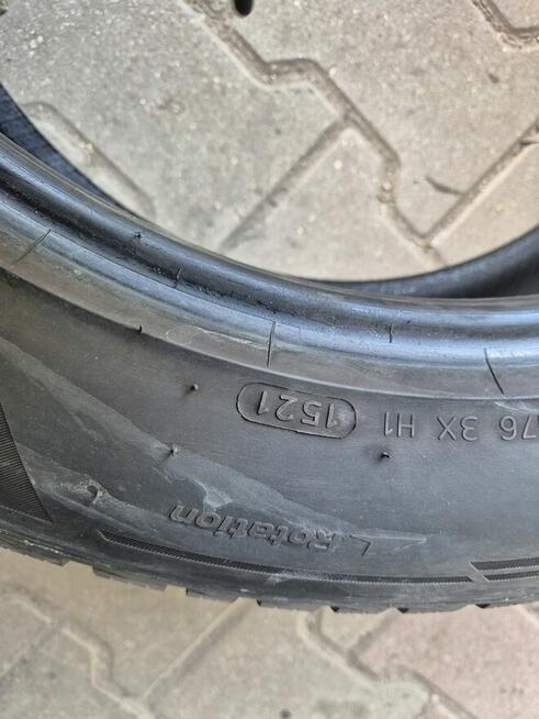 Opony zimowe 225 55 19