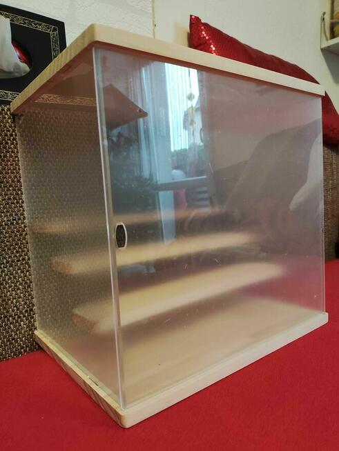 Szafka Akrylowa Gablota na Perfumy figurki Okulary witryna