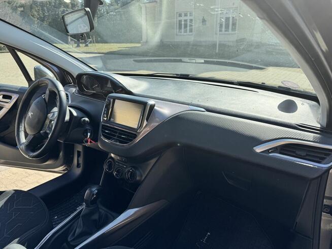Peugeot 2008 1.2 benzyna 2014 r niski przebieg