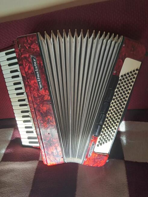 Sprzedam akordeon używany