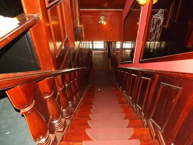 Sosnowiec, atrakcyjny lokal dwupoziomowy na wynajem