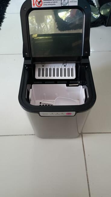 Kostkarka do lodu GÖTZE & JENSEN IM701X Inox